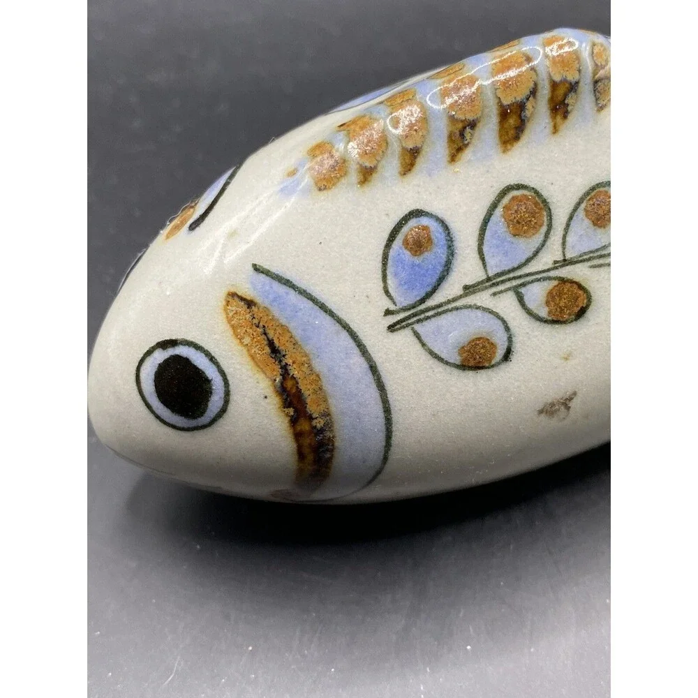 Mexican Art Pottery Ceramic Fish Signed 7” x 3.5” Tonala
